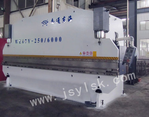 WE67Y-250/6000液壓折(shé)彎機