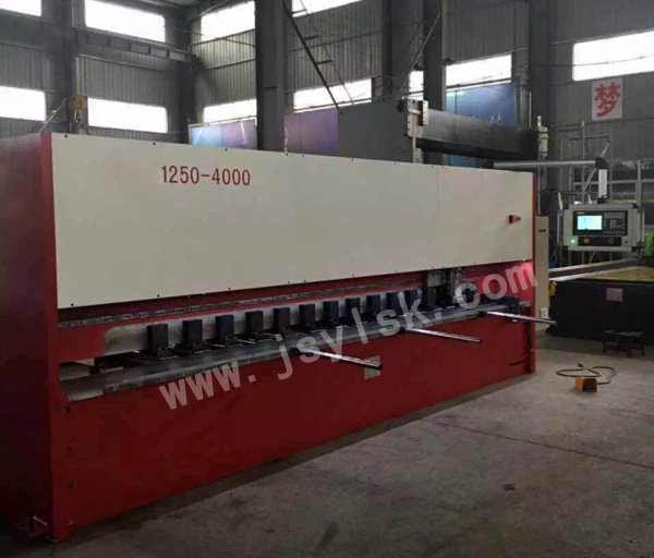 立(li)式數控(kong)刨槽機(ji)