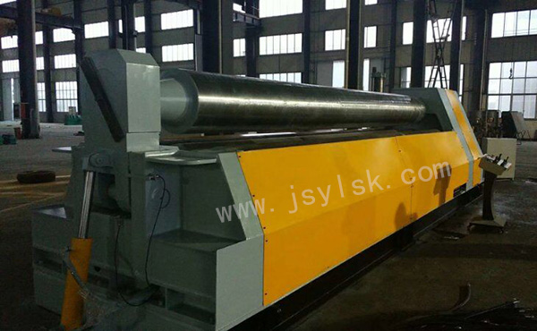 四輥卷闆(pan)機