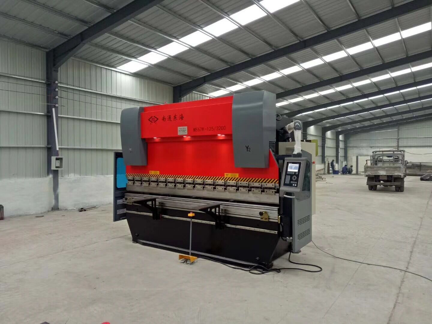 東海數(shù)控折彎機